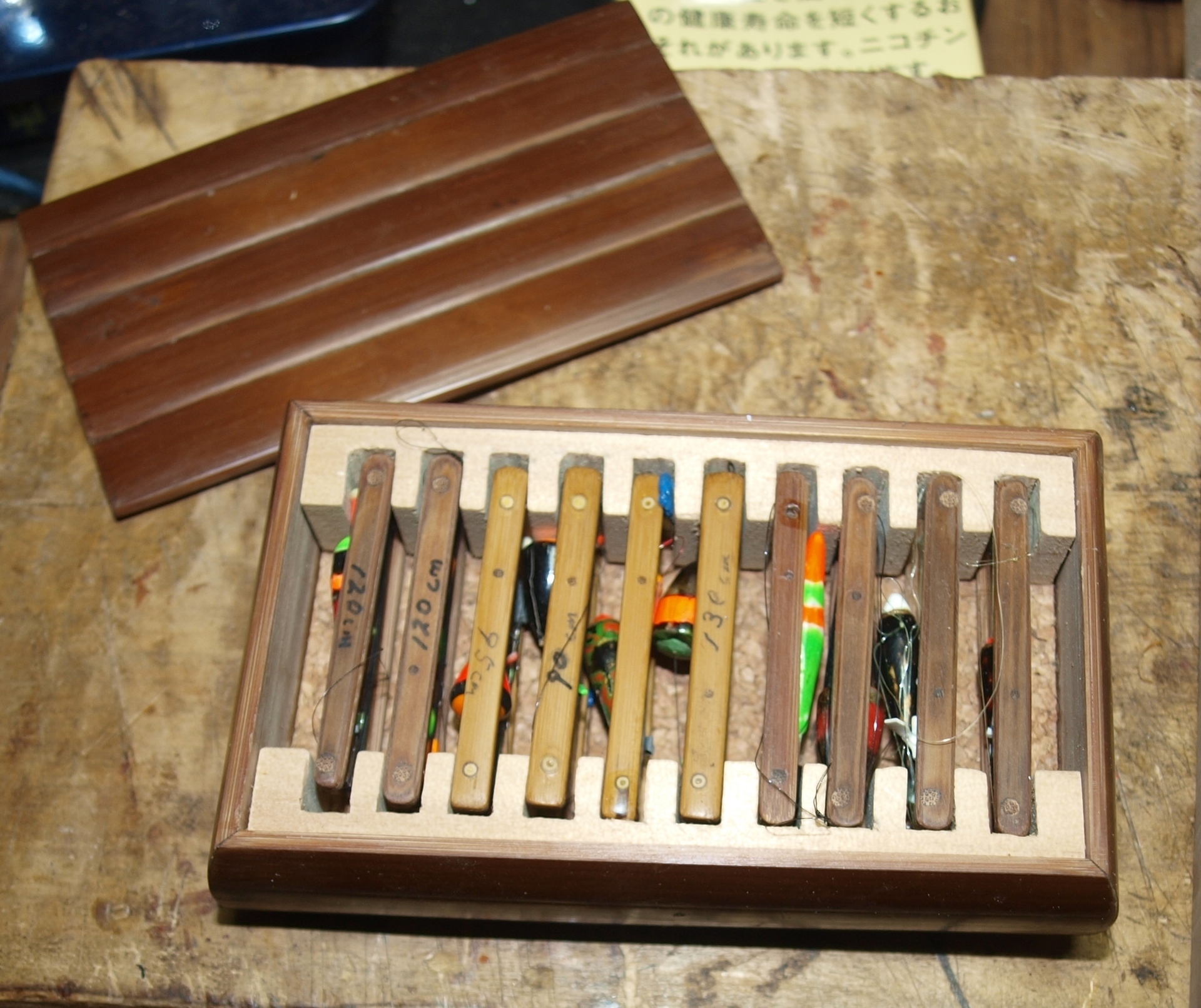 タナゴ仕掛け巻き用の糸巻きを作る: 鰍工房 手作り小品工芸 工作日記